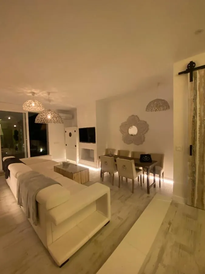 Holiday home Tulum House - In Nueva Andalucia - Amazing La Concha Mountain View Villa Marbella